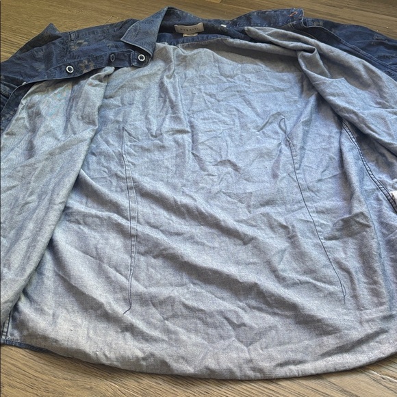 Bugatti | Dark Blue Hawaiian Themed Long Sleeve Button Up Shirt Size Medium - Picture 2 of 14